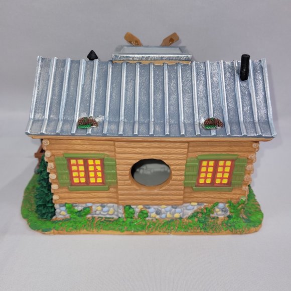 Lemax Signature 2010 Village Christmas Lighted Building Cedar Creek Outfitters - Picture 4 of 8